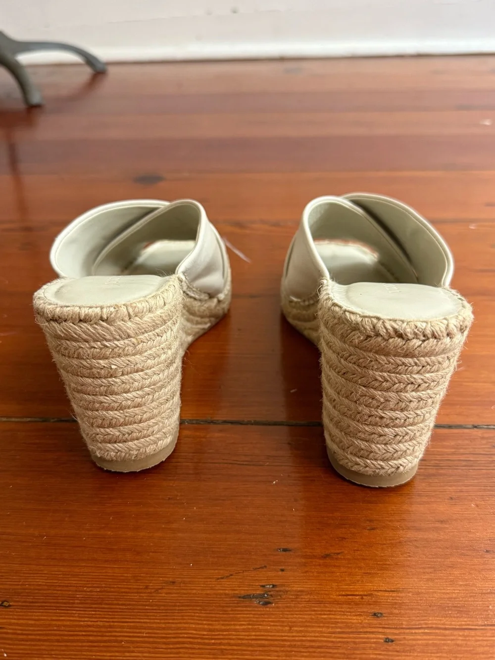 Vince Gaelan Leather Espadrille Wedge Sandal Sz 6 💛🍄